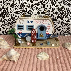 Beach 🏖 Rv bird 🐦 house
